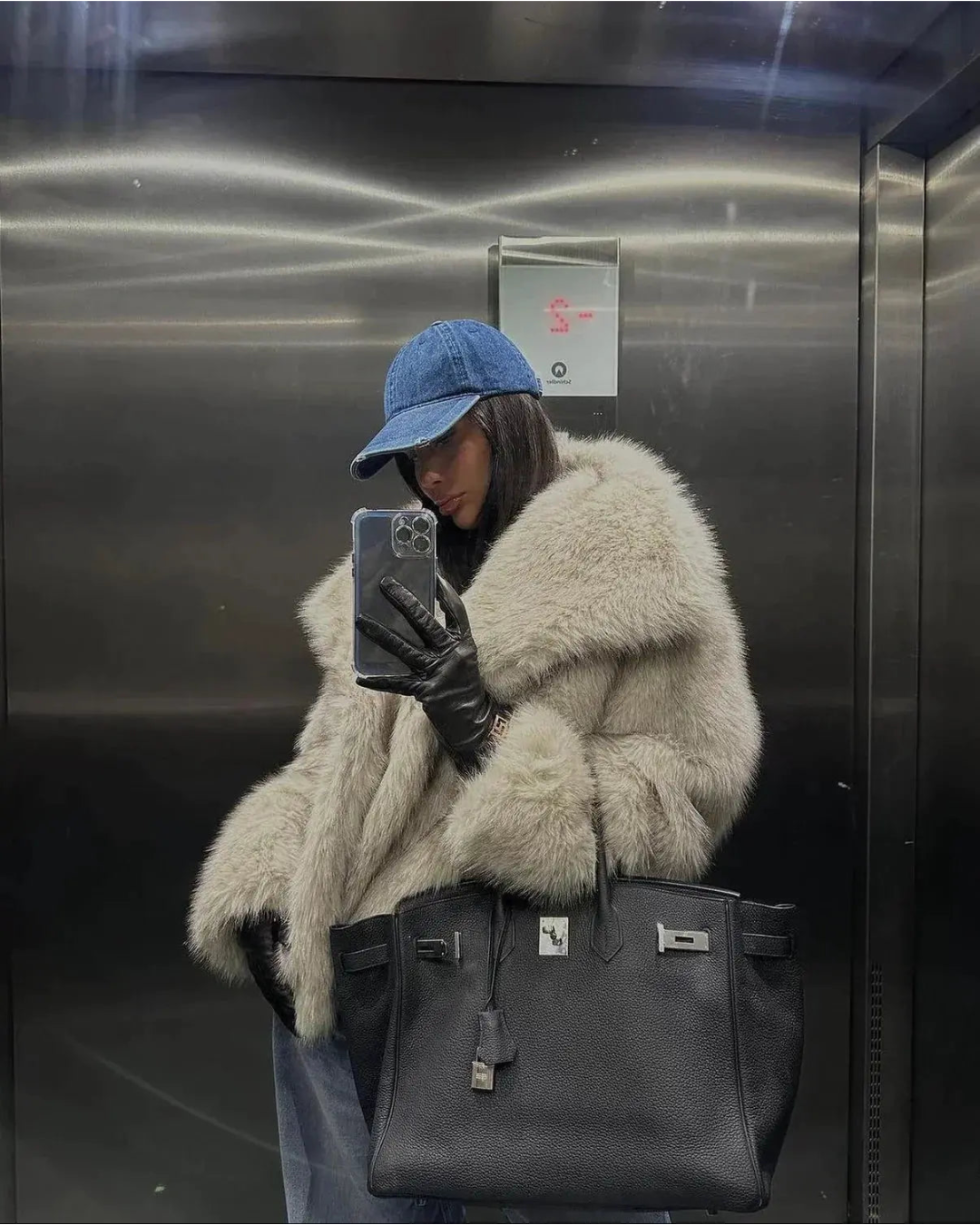 Mira | Trendy women's faux fur jacket